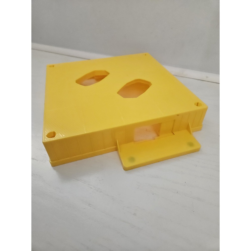 Rock Em Sock Em Robots, Yellow Replacement Robot Base Ring Base Plate, For Parts - Picture 4 of 7